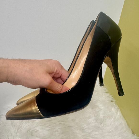 Kate Spade Black Suede Gold Cap Toe Pointy Pumps Womens Sz 6.5B Party Fancy - Picture 9 of 16